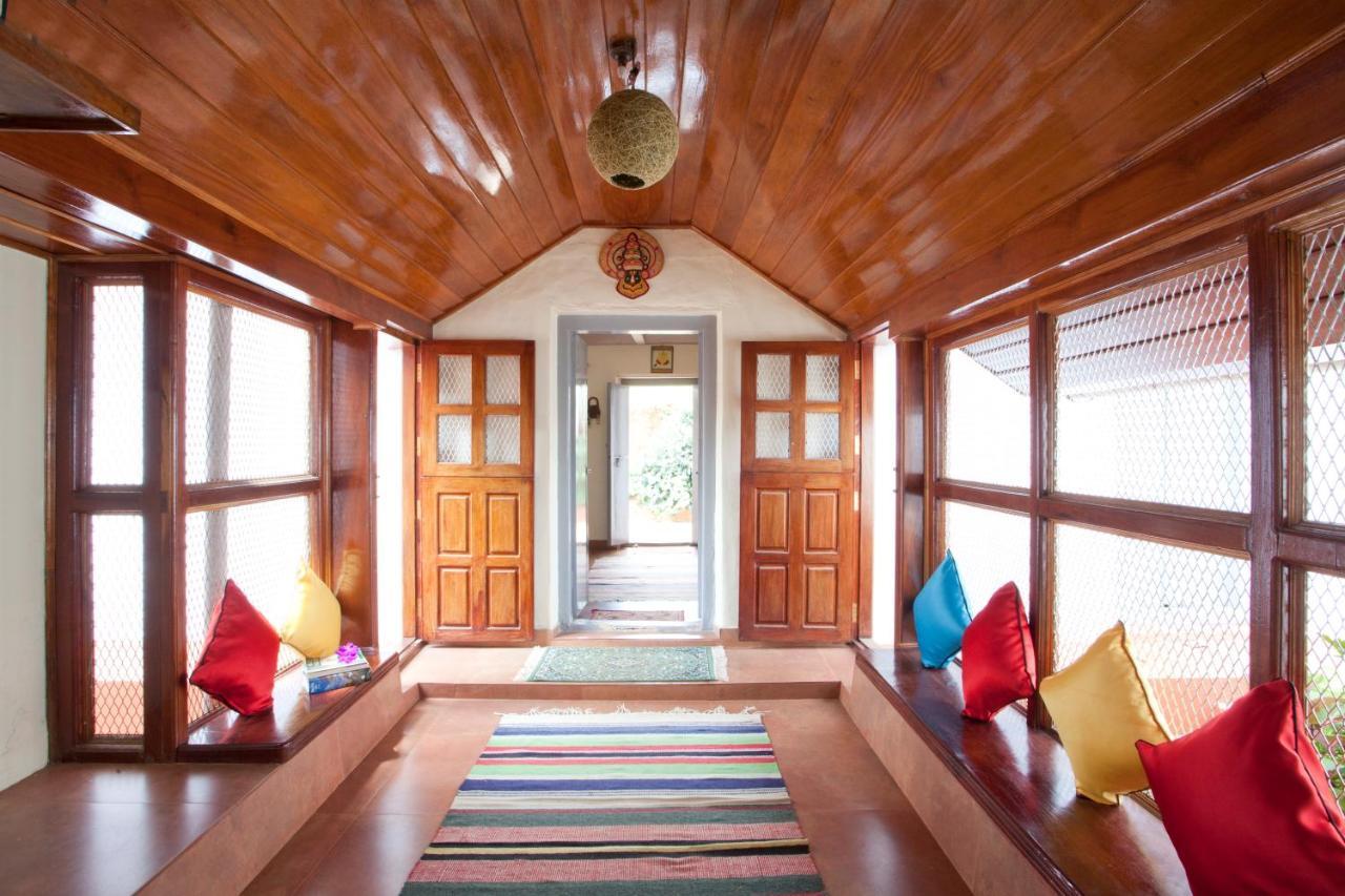 Sardar Bahadur'S Heritage Bungalow Estate Stay Napoklu Esterno foto