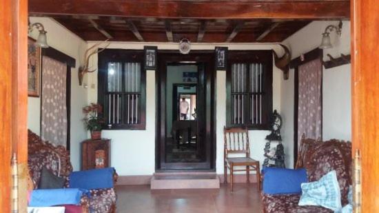 Sardar Bahadur'S Heritage Bungalow Estate Stay Napoklu Esterno foto
