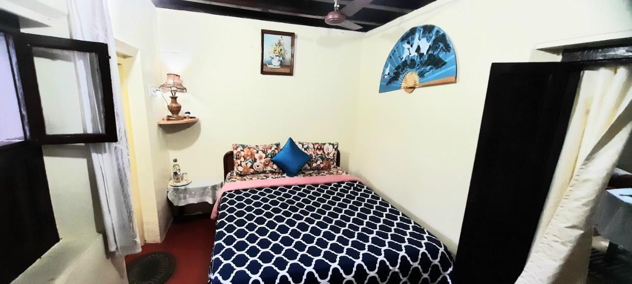 Sardar Bahadur'S Heritage Bungalow Estate Stay Napoklu Esterno foto